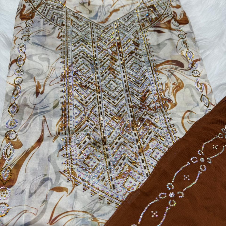 Gallery image for Indian silk mukhawwar with sheila